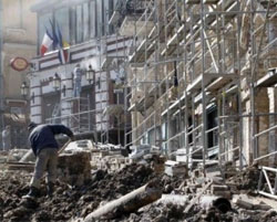 Дикунська навала. Забудовники не припинятимуть руйнувати Андріївський узвіз Дикунська навала. Забудовники не припинятимуть руйнувати Андріївський узвіз