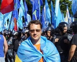 Батьки Бахмута не вірять у міліцейську версію про самогубство Батьки Бахмута не вірять у міліцейську версію про самогубство