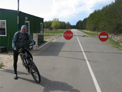 Хроніки дерибану. Ліс біля Межигір’я Януковичу «подарував» Присяжнюк? Хроніки дерибану. Ліс біля Межигір’я Януковичу «подарував» Присяжнюк?