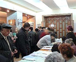 КВУ вже зафіксував порушення у Донецькій області КВУ вже зафіксував порушення у Донецькій області