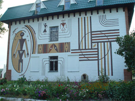 Музей «Прадавня Аратта – Україна» в Трипіллі зазнав рейдерського нападу Музей «Прадавня Аратта – Україна» в Трипіллі зазнав рейдерського нападу