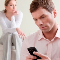 Присутність мобільного телефону чинить негативний вплив на спілкування між людьми Присутність мобільного телефону чинить негативний вплив на спілкування між людьми