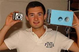 Звичайний студент сфотографував Землю зі стратосфери за допомогою вживаної фотокамери та кулі з гелієм Звичайний студент сфотографував Землю зі стратосфери за допомогою вживаної фотокамери та кулі з гелієм