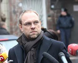 Нардеп Власенко каже, що проти нього фабрикують справу Нардеп Власенко каже, що проти нього фабрикують справу