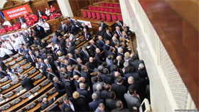 Чому фракція ПР затягує переговори?