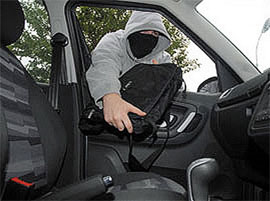 У нардепа-свободівця поцупили ноутбук з документами по ГТС У нардепа-свободівця поцупили ноутбук з документами по ГТС