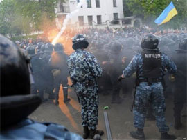 Міліція підтвердила штурм Святошинського райвідділку Міліція підтвердила штурм Святошинського райвідділку