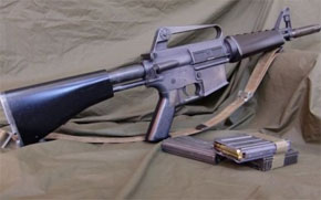 США і країни НАТО залюбки купують українську стрілецьку зброю США і країни НАТО залюбки купують українську стрілецьку зброю