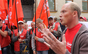 КМДА подала в суд на нардепа за Врадіївський Майдан
