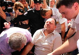 “Невловимий Джо”. МЗС запевняє, що не має інформації про затримання Мельника у США “Невловимий Джо”. МЗС запевняє, що не має інформації про затримання Мельника у США