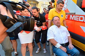 Як виявилося, міліціонери спокійно спостерігали, як втікав Мельник Як виявилося, міліціонери спокійно спостерігали, як втікав Мельник