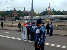 Пригоди Олімпійського вогню у Москві: згас учетверте