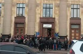 У Харкові звільнили від сепаратистів ОДА і телевежу