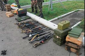 Прикордонники затримали вантаж і гроші, які прямували з Росії для терористів Прикордонники затримали вантаж і гроші, які прямували з Росії для терористів