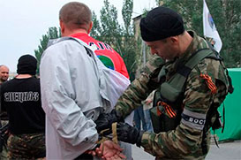 Ситуація на фронті: триває процес звільнення заручників і обстріли позицій українських військових Ситуація на фронті: триває процес звільнення заручників і обстріли позицій українських військових