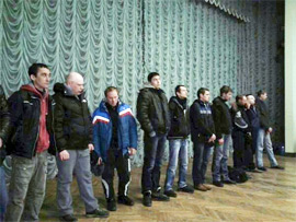 Затримані тітушки в Будинку профсоюзів Затримані тітушки в Будинку профсоюзів