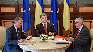 Петро Порошенко, Жан-Клод Юнкер і Дональд Туск