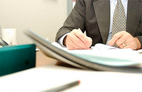 Уряд має намір скасувати всі дозвільні документи, які не існують в ЄС