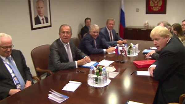 Джонсон попередить Лаврова про заходи у відповідь на російські кібератаки Джонсон попередить Лаврова про заходи у відповідь на російські кібератаки