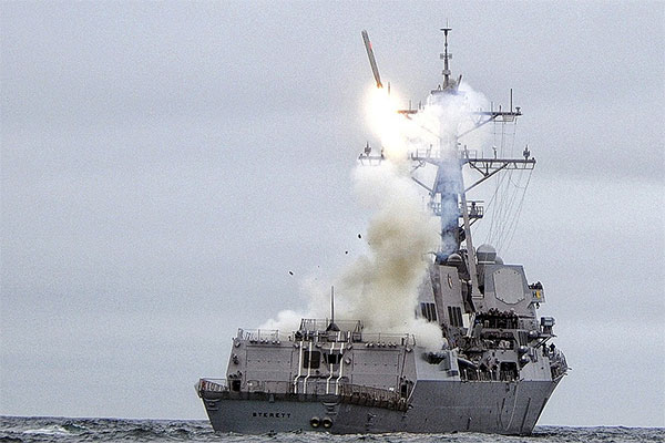 США з союзниками завдали удару по об’єктах у Сирії США з союзниками завдали удару по об’єктах у Сирії