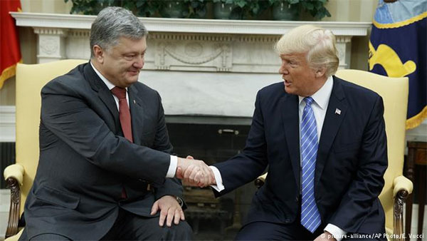 Порошенко розповів про діалог з Трампом