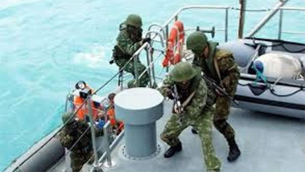 Російські чекісти затримали 148 суден. які йшли у Маріуполь і Бердянськ