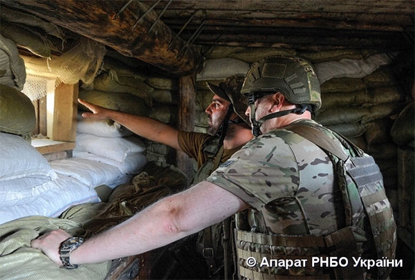 Турчинов вважає, що РФ намагається розпочати військово-економічну блокаду Приазов’я