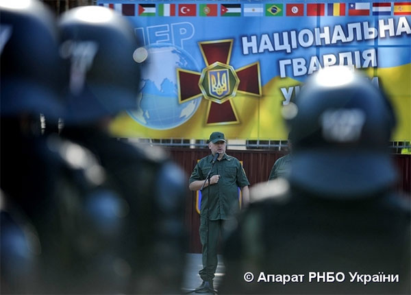 Турчинов перевірив вишкіл нацгвардійців