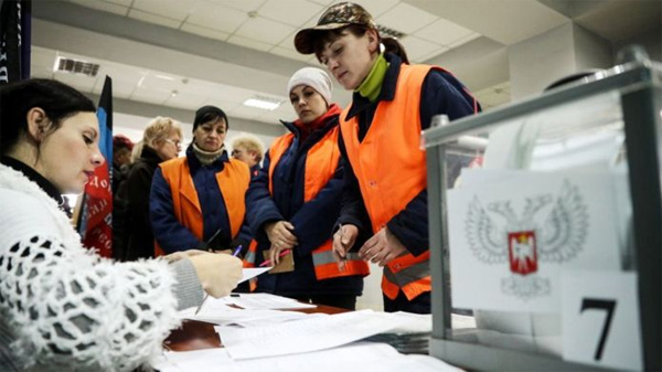 На окупованих РФ територіях ОРДЛО відбулося шоу “виборів” окупаційної адміністрації На окупованих РФ територіях ОРДЛО відбулося шоу “виборів” окупаційної адміністрації