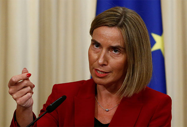 ЄС вимагає від Росії «негайного й безумовного» звільнення моряків, суден та обладнання ЄС вимагає від Росії «негайного й безумовного» звільнення моряків, суден та обладнання