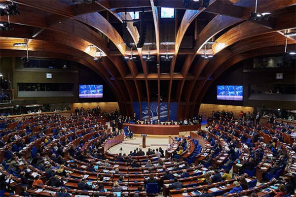 ПАРЄ ухвалила резолюцію із закликом звільнити ув’язнених Росією українських моряків ПАРЄ ухвалила резолюцію із закликом звільнити ув’язнених Росією українських моряків