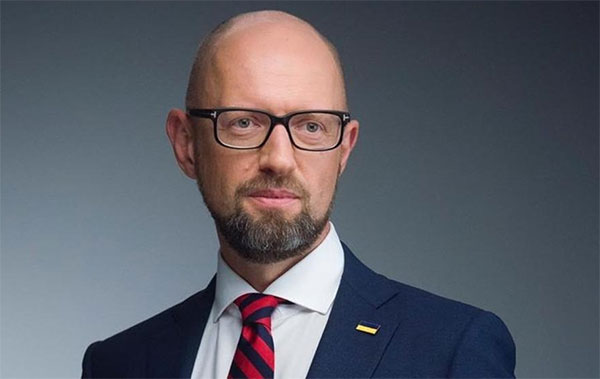 Яценюк - про дефолт