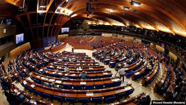 Передвиборча делегація ПАРЄ достроково поїхала з України