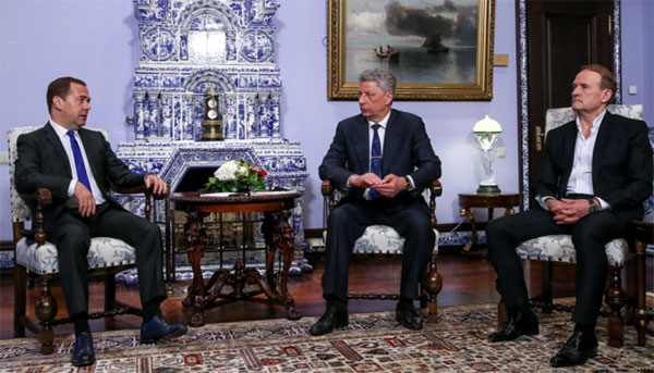 Бойко, Медведчук, Рабінович піарилися у Москві 