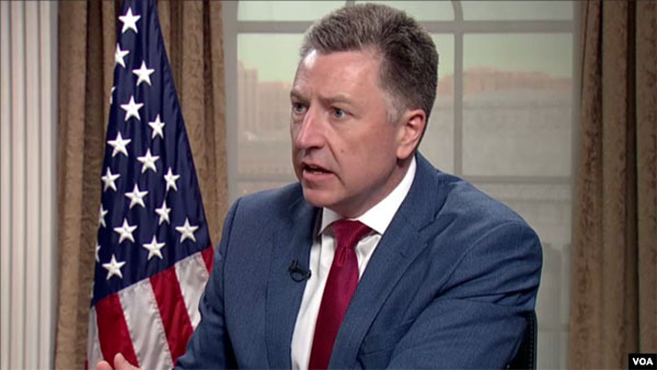 До України прибув спецпредставник США Курт Волкер