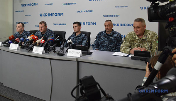 Політв’язні Кремля розповідають. Звільнені моряки розповіли про морський перехід і полон Політв’язні Кремля розповідають. Звільнені моряки розповіли про морський перехід і полон