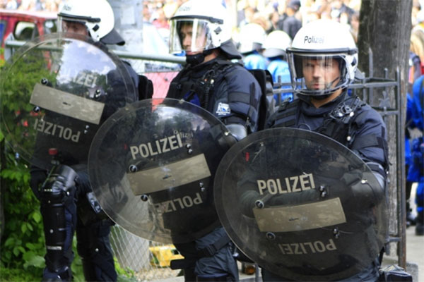 Провал спецоперації: у Давосі розсекретили двох російських шпигунів-“сантехніків” Провал спецоперації: у Давосі розсекретили двох російських шпигунів-“сантехніків”