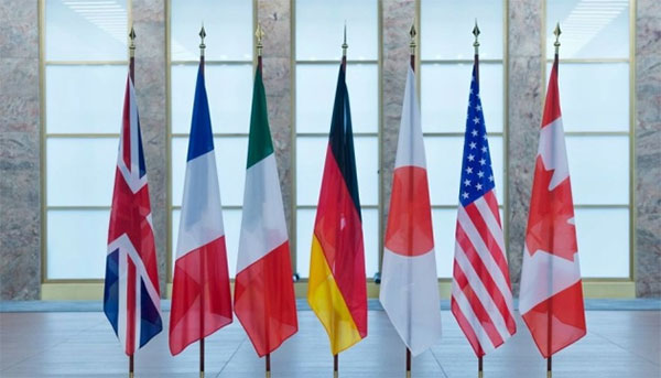 Посли країн G7 застерегли Україну від подальшого відкочування антикорупційних реформ Посли країн G7 застерегли Україну від подальшого відкочування антикорупційних реформ