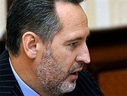 Адвокат Могилевича каже, що Фірташ у справі не проходить Адвокат Могилевича каже, що Фірташ у справі не проходить