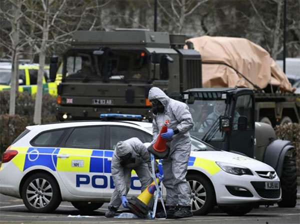 «Простотуристы». Названо третього росіянина, підозрюваного в причетності до отруєння в Солсбері «Простотуристы». Названо третього росіянина, підозрюваного в причетності до отруєння в Солсбері