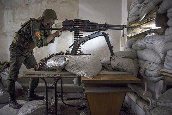 Ситуація на фронті: атаки на позиції ЗСУ тривають, поки що без втрат Ситуація на фронті: атаки на позиції ЗСУ тривають, поки що без втрат