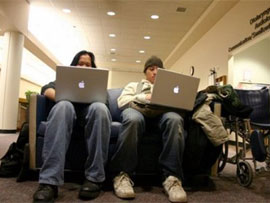 7 речей, що руйнують наше щастя в 21 столітті: сенсаційні спостереження