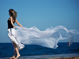 Розлучена жінка: сильна, смілива? Розлучена жінка: сильна, смілива?